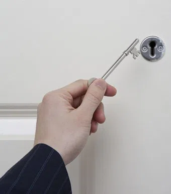 Father Son Locksmith Store Whittier, CA 310-975-3535 - key-making